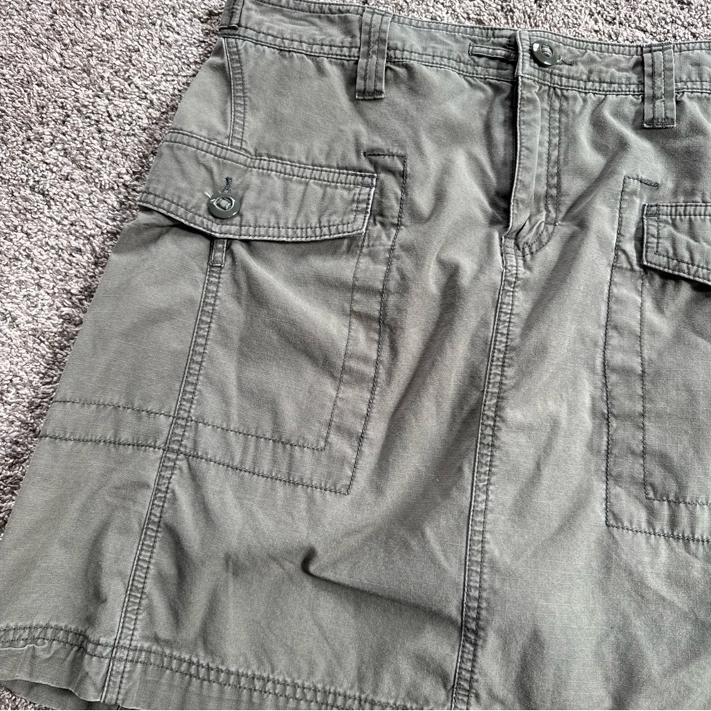 Tommy Hilfiger Women’s Size 8 Olive Green Cargo Pocket Skirt Adjustable Waist - Picture 3 of 10